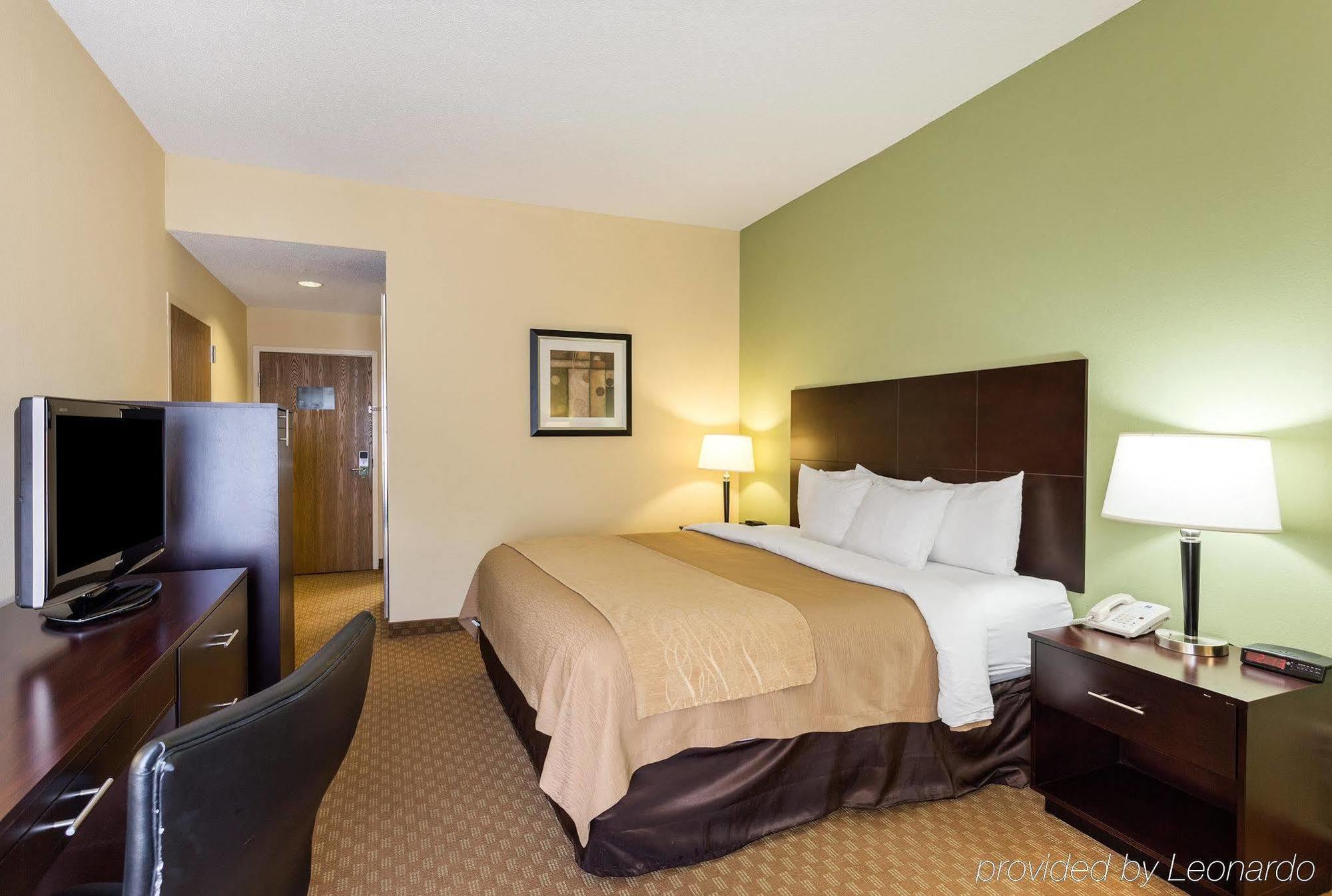 הורן לייק Comfort Inn מראה חיצוני תמונה
