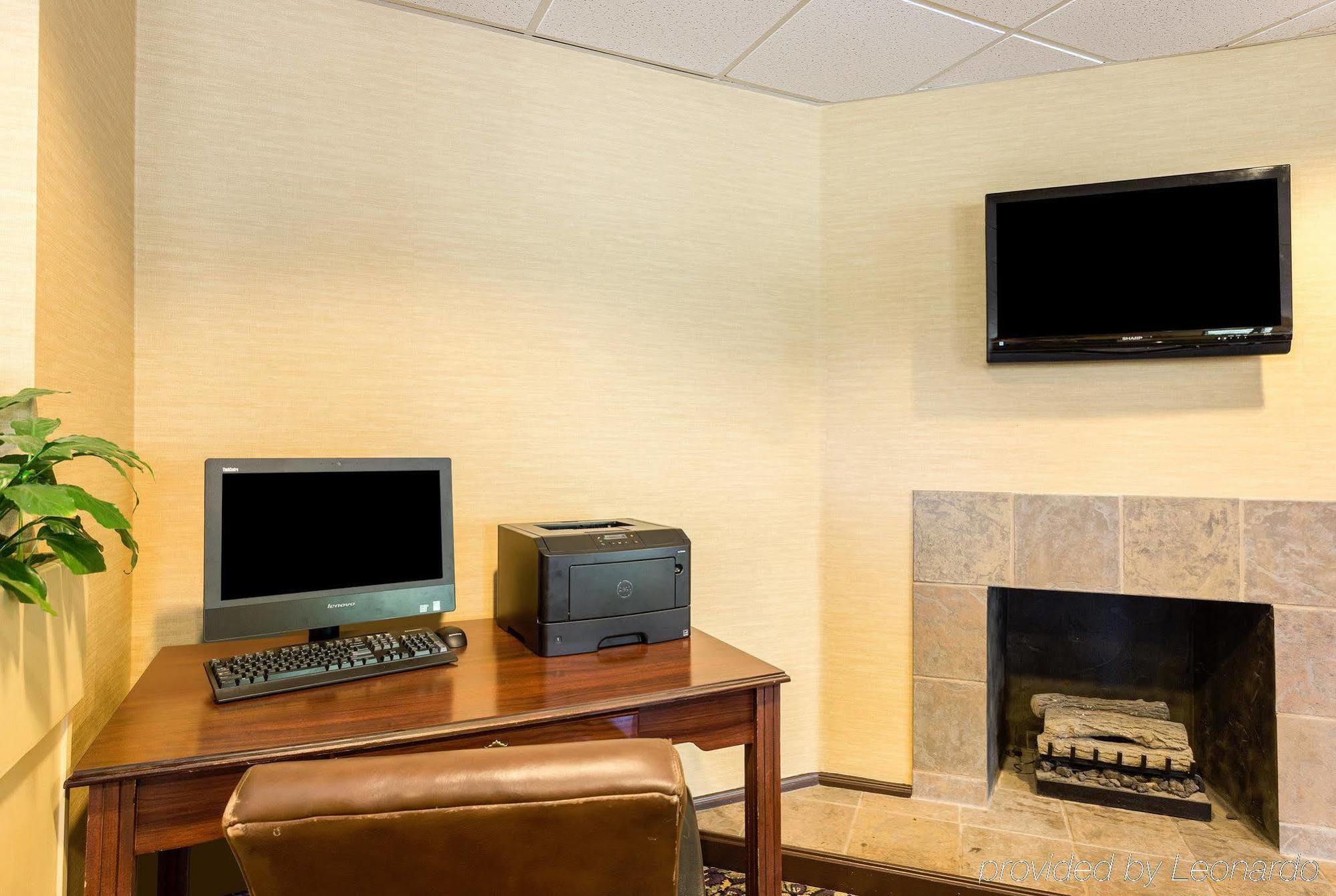 הורן לייק Comfort Inn מראה חיצוני תמונה