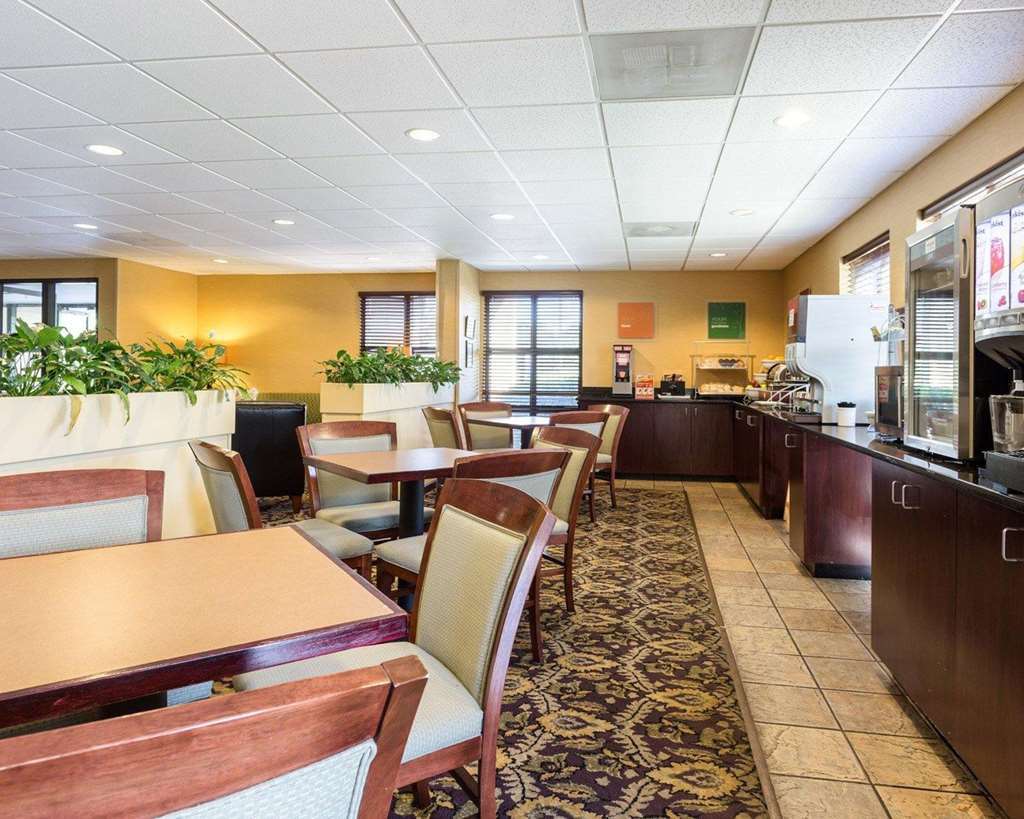 הורן לייק Comfort Inn מסעדה תמונה