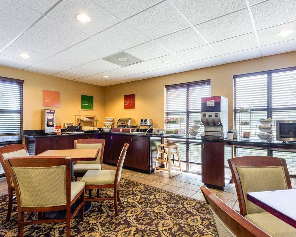 הורן לייק Comfort Inn מסעדה תמונה